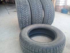 Bridgestone WT17. Зимние, шипованные, 2007 год, износ: 10%, 4 шт