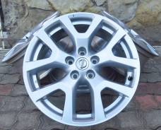 Nissan. 7.0x18, 5x114.30, ET40, ЦО 66,1 мм.