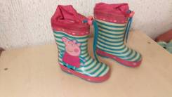 Сапоги резиновые. 24