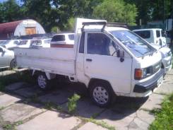 Toyota Town Ace. Грузовик , 1 800 куб. см., 1 000 кг.