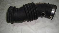 Патрубок воздухозаборника. Nissan Prairie, PNM12, PM12 Nissan Liberty, PNM12, PM12 Nissan R'nessa, N30 Двигатель SR20DE