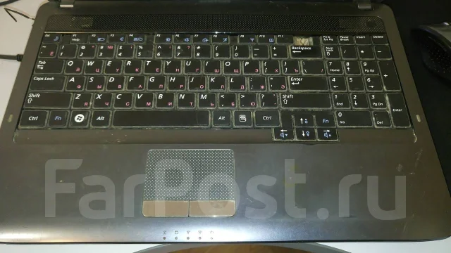 Samsung R525. 15", 2,4����, ��� 3072 ��, WiFi: 1 ����