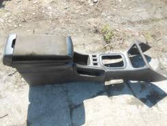 Подлокотник. Toyota Corona, ST191, ST190, CT190, RT119, CT195, ST195, AT190, AT191, AT192 Toyota Carina, ST190, CT195, AT190, ST195, AT191, AT192, CT1...