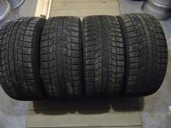 Bridgestone Blizzak Revo2. Зимние, без шипов, износ: 10%, 4 шт