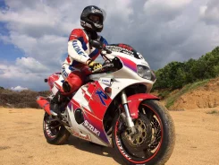 Suzuki GSX-R 400. 400����. ��., ��������, ���������, ��� ������� ����