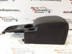 Подлокотник Subaru Legacy Outback (B13) 2003-2009 EJ253