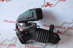 Патрубок воздухозаборника. Toyota Voxy, AZR65, AZR60, AZR60G Toyota Noah, AZR65, AZR60, AZR60G Двигатель 1AZFSE