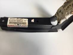 Кронштейн порога. Toyota Land Cruiser, FZJ80, HDJ80, HDJ81, HZJ80, HZJ81 Двигатели: 1HZ, 1HDT, 1FZFE, 1HDFT, 1FZF