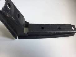 Кронштейн порога. Toyota Land Cruiser, FZJ80, HDJ80, HDJ81, HZJ80, HZJ81 Двигатели: 1HZ, 1HDT, 1FZFE, 1HDFT, 1FZF