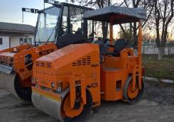 Завод ДМ DM-03-VD. Каток тротуарный двухвальцовый DM-03 VD (масса 3 т., шир. вальца 1,2 м