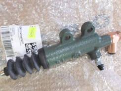 Цилиндр сцепления рабочий. Toyota Land Cruiser, FJ80, FJ80G, FZJ80G, FZJ80, FZJ80J, HDJ80, HZJ80 Двигатели: 1FZFE, 1FZF