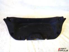 Обшивка крышки багажника. Ford Focus