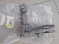 Корпус замка зажигания. Lexus LX470, UZJ100 Toyota Land Cruiser, FZJ100, UZJ100W, FZJ105, HZJ105, HDJ100, UZJ100, UZJ100L, HDJ100L Двигатели: 2UZFE, 1...