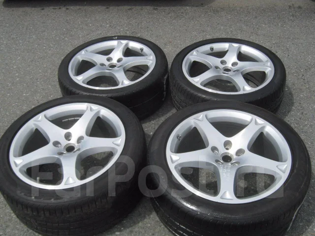 Ferrari. 8.0/10.0x19", 5x114.3 ����