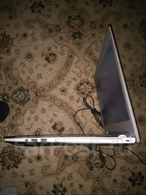 Lenovo IdeaPad Z500. 15.6", 2,6����, ��� 6 ��, ���� 1 000���, WiFi: 1, Bluetooth: 1 ����
