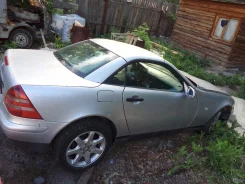 Mercedes-Benz SLK-Class ����