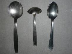 Ложки.