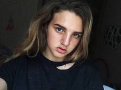 Консультант. Образование не указано