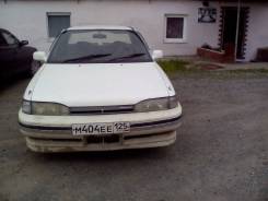 Toyota Carina. автомат, передний, 1.6, бензин