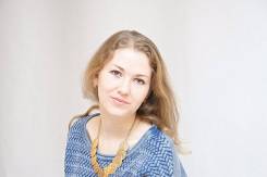 Мастер-преподаватель по наращиванию и дизайну ногтей. Высшее образование, опыт работы 1 год