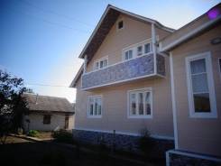 Продам дом в Кавалерово. Зелёная 77, р-н Кавалерово, площадь дома 136 кв. м., скважина, электричество 10 кВт, отопление твердотопливное, от частного л...
