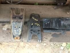 Крепление амортизатора. Isuzu Elf, NPR71L Двигатель 4HG1