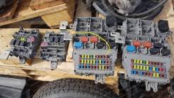 Блок предохранителей салона. Honda Legend, KB1, KB2, DBA-KB1 Двигатели: J35A8, J35A