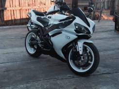 Yamaha YZF R1. 1 000 куб. см., исправен, без птс, без пробега