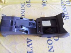 Подлокотник. Isuzu Bighorn, UBS69DW, UBS69GW