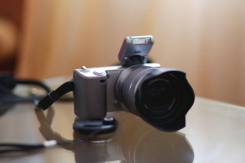 Sony Alpha NEX-5 Kit. 10 - 14.9 Мп, зум: 3х