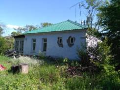 Продам дом в пгт. Липовцы. Ушинского 8, р-н Пгт. Липовцы, площадь дома 49 кв. м., централизованный водопровод, электричество 1 кВт, отопление централи...