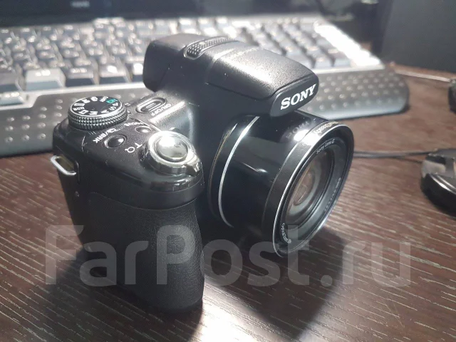 Sony Cyber-shot DSC-HX1. 9 - 9.9 ��, ���: 14� � ����� ����