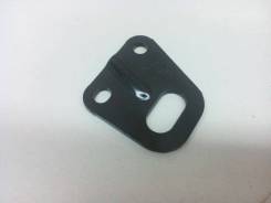 Кронштейн буксировочный. Toyota: Corolla, Prius a, Corolla Rumion, RAV4, Mark X, Sai, Auris, Blade, Avensis, Prius, Scion Двигатели: 1ZRFE, 2CIII, 1CI...