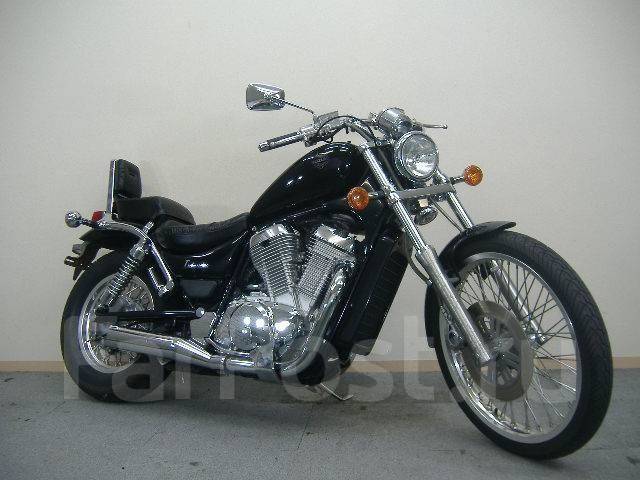 Suzuki Intruder 400