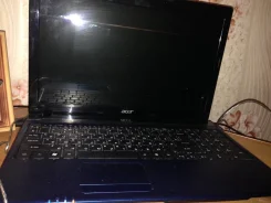 Acer Aspire 5750. 2,3����, ���� 300���, WiFi, Bluetooth