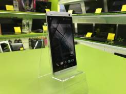 HTC One M7. Б/у