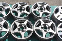 Daihatsu. 5.0x13, 4x100.00, 4x114.30, ET35, ЦО 68,0 мм.