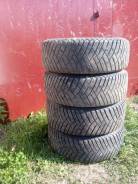 Goodyear UltraGrip Ice Arctic. Зимние, шипованные, износ: 50%, 4 шт