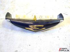 Эмблема решетки. Toyota Estima, ACR30, ACR40, MCR30, MCR40 Двигатели: 2AZFE, 1MZFE