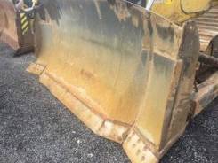 Komatsu D65EX. Бульдозер -16, 10 000 куб. см., 20 000,00 кг.