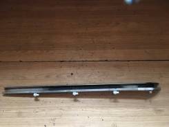 Полозья для сдвижной двери. Mitsubishi Delica Space Gear, PD4W, PF8W, PC5W, PD6W, PD5V, PB4W, PF6W, PC4W, PB5W, PD8W, PA4W, PA5W, PB5V, PB6W, PA5V, PE...