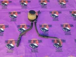 Бачок гидроусилителя руля. Toyota Cresta, JZX91, JZX90, GX51, JZX93, JZX105, JZX81, GX105, GX81, GX50, JZX100, GX71, JZX101, GX90, GX100 Toyota Mark I...