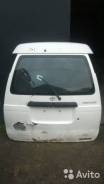 Дверь багажника. Toyota Noah