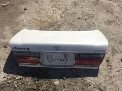 Крышка багажника. Toyota Crown, JZS179, JZS177, JZS175, JZS173, JZS171, JZS175W, JZS171W, JZS173W