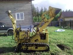 Komatsu. Экскаватор, 1 300 куб. см.