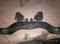 Подушка коробки передач. Subaru Legacy, BGA, BGB, BG5, BGC, BG9, BG7, BD5, BD9 Subaru Impreza, GC4 Двигатели: EJ20E, EJ25D, EJ22E, EJ16E