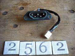 Концевик двери боковой. Toyota Lite Ace, SR40 Toyota Town Ace, SR40 Toyota Town Ace Noah, SR40, SR50, CR50G, CR50, CR40 Toyota Lite Ace Noah, SR40, CR...