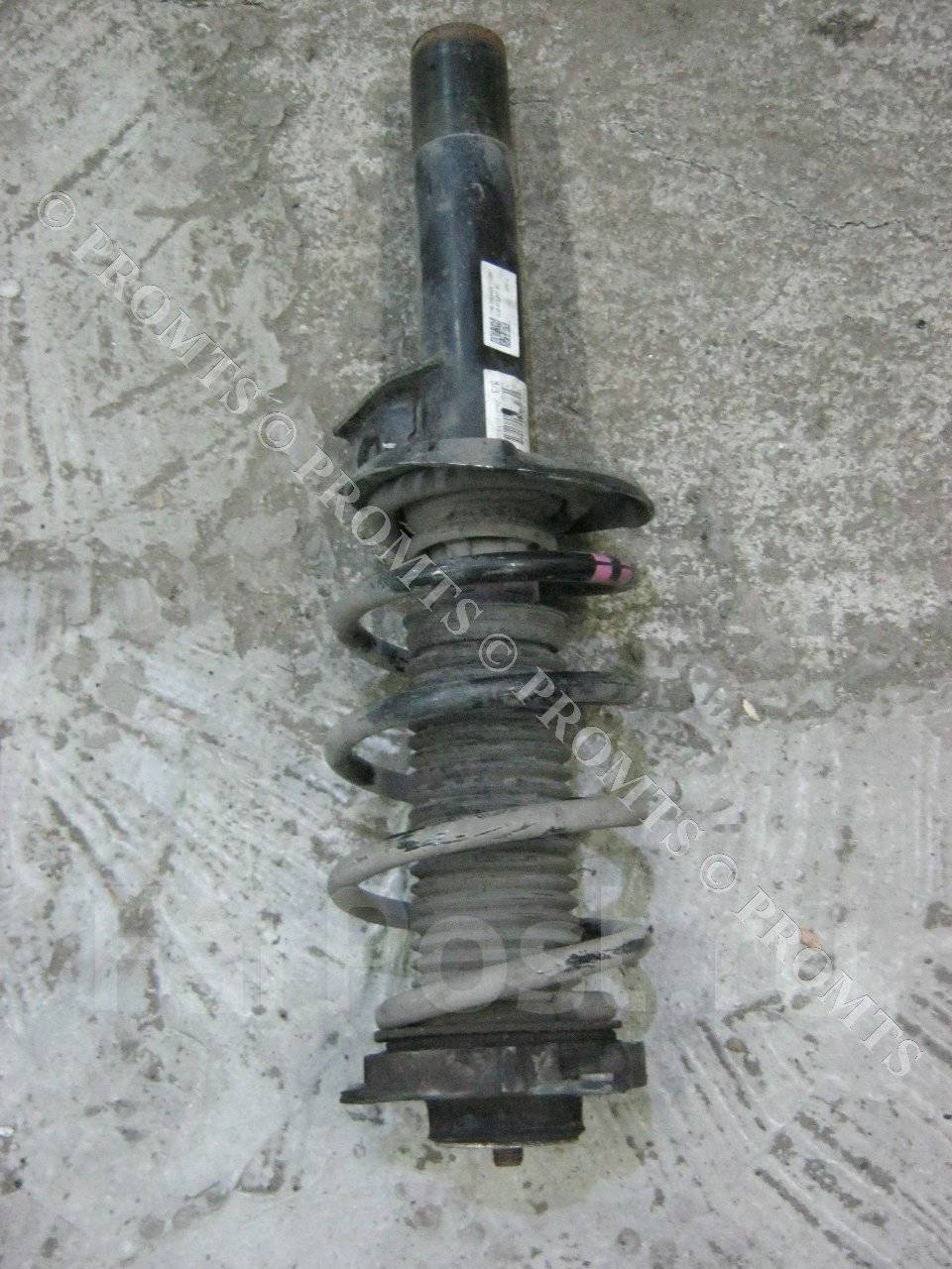 В рисунок. Стойка амортизатора шкода йети. Передний амортизатор шкода йети. Стойка амортизатора шкода йети. Стойка амортизатора шкода йети.