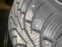 Nokian Hakkapeliitta 5. Зимние, шипованные, износ: 10%, 4 шт