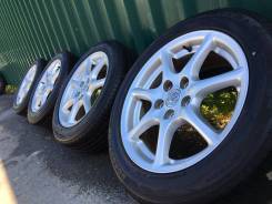 Готовый комплект оригинала Toyota R17+жирное лето Roadstone 215/55/17. 7.0x17 5x114.30 ET50 ЦО 60,1 мм.